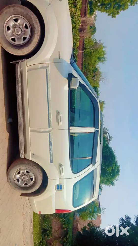 Tata Safari Storme 2017 Manual Diesel
