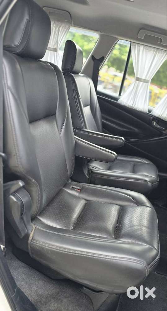 Toyota Innova Crysta 2.4 G Mt, 2018, Diesel