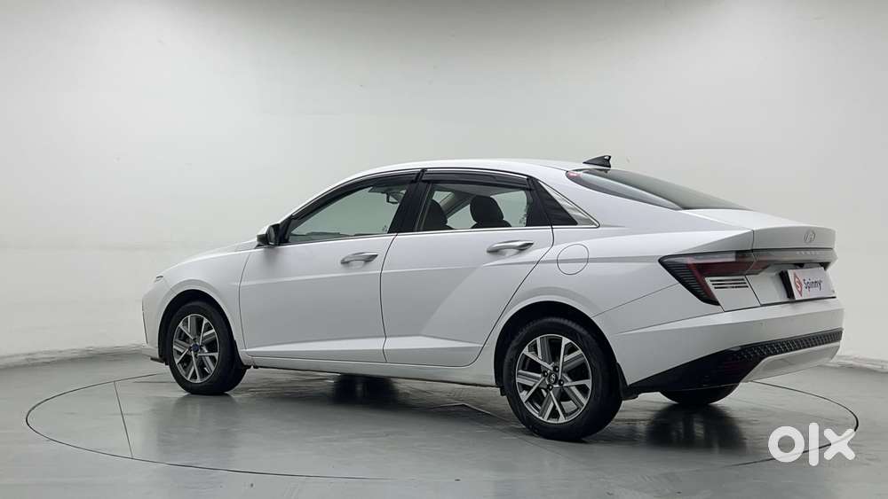 Hyundai Verna 1.5 Sx Petrol Mt, 2023, Petrol