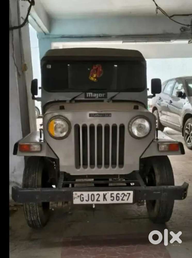 Mahindra Jeep 2000