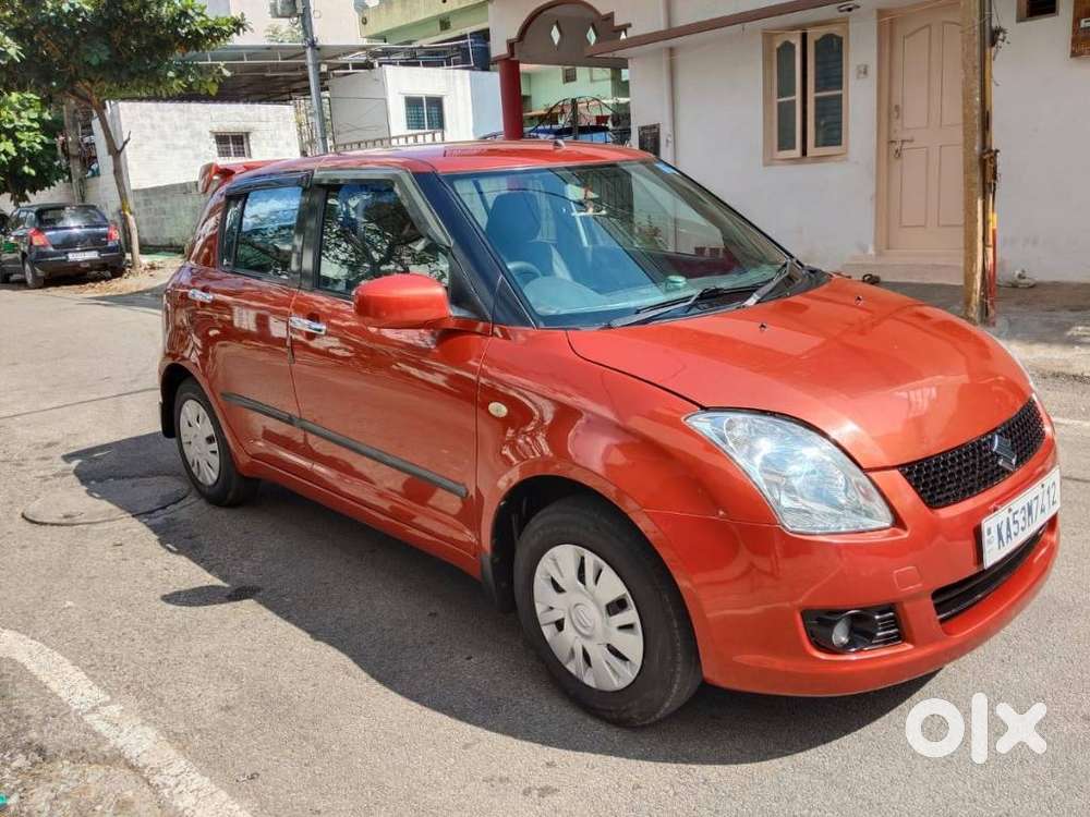 Maruti Suzuki Swift LXi BSIV, 2007, Petrol