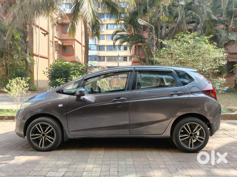 Honda Jazz 2017 Petrol 90000 Km Driven