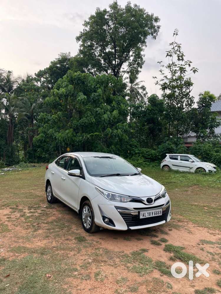 Toyota Yaris V Optional Cvt, 2018, Petrol