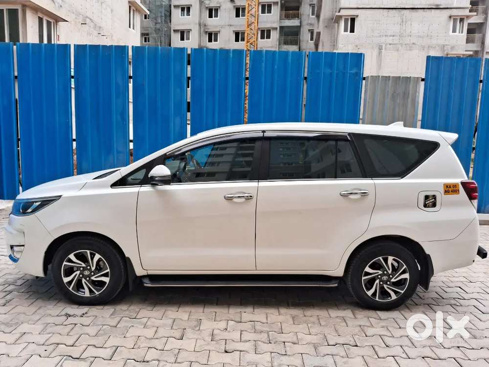 Yellow Board Toyota Innova Crysta 2.4 Diesel Manual 2025