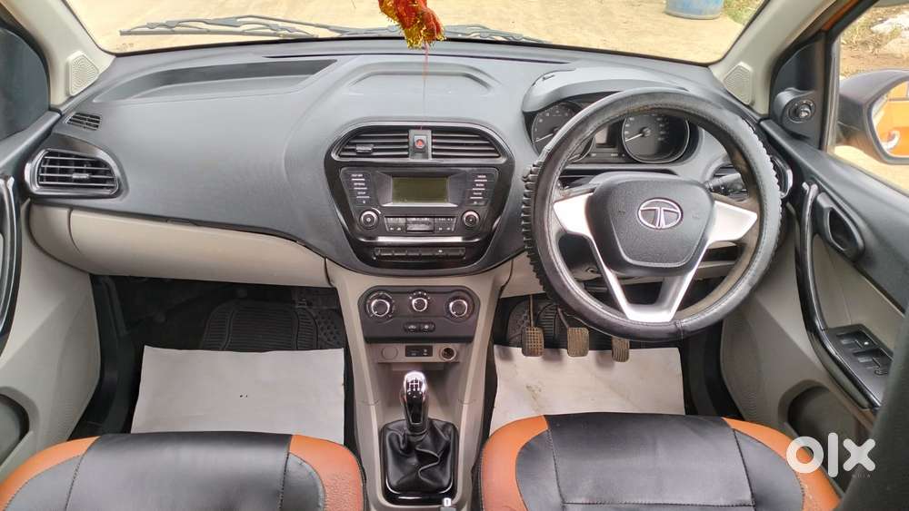 Tata Tiago 1.2 Revotron Xt (o), 2017, Petrol