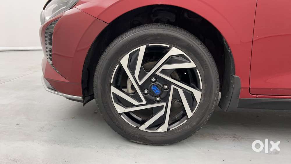 Hyundai New I20 1.2 Asta (o) Ivt, 2023, Petrol