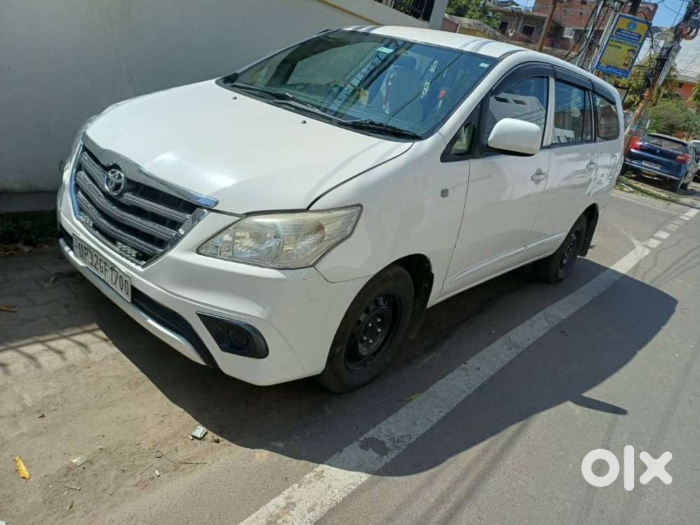 Toyota Innova 2.5 G (diesel) 7 Seater, 2015