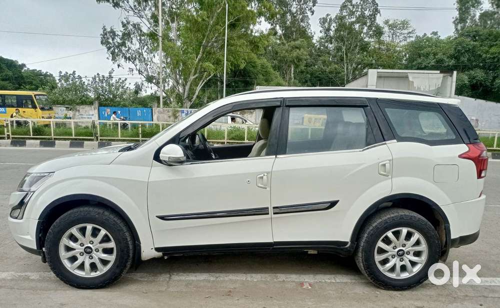 Mahindra Xuv500 W9, 2020, Diesel
