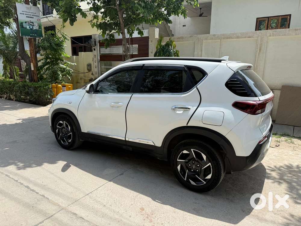 Kia Sonet Petrol 2023