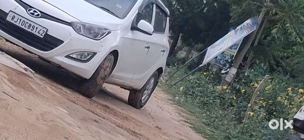 2012 Model Mailage 24 Sy 25 Tak H