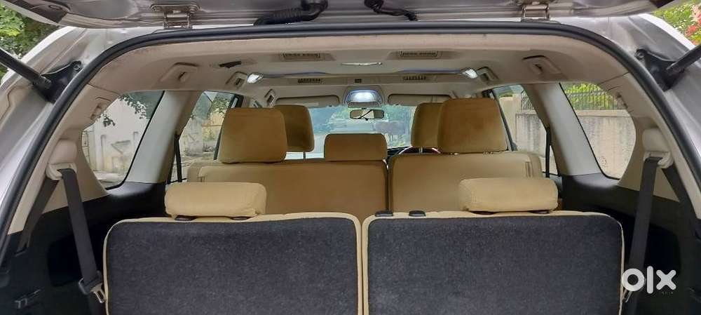 Toyota Innova Crysta 2.4 V 7 Str, 2016, Diesel