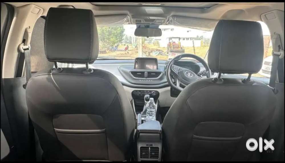 Tata Altroz 2024 Petrol Well Maintained