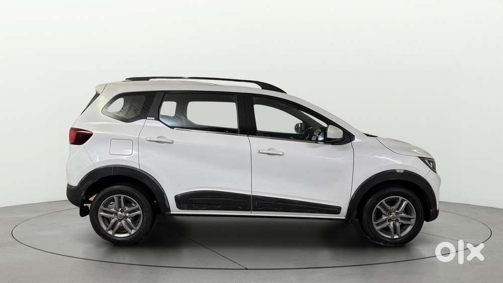 Renault Triber Rxz Easy-r Amt, 2020, Petrol