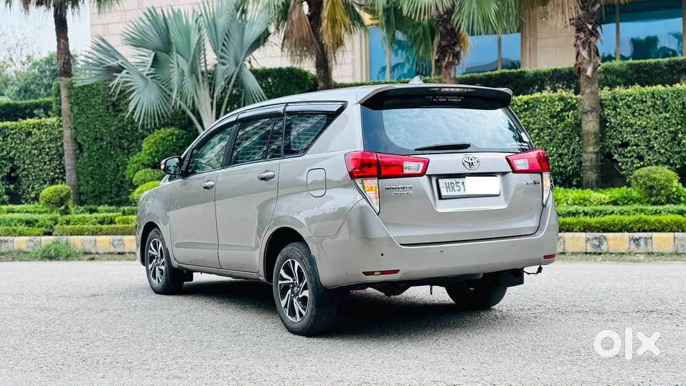 Toyota Innova Crysta [2020-ongoing] 2.4 Gx 7 Str, 2021, Diesel