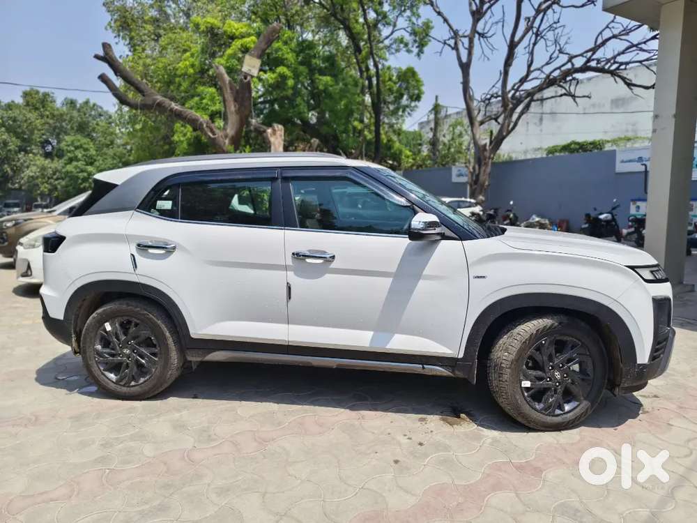Hyundai Creta Facelift 2025 Diesel 3800 Km Driven