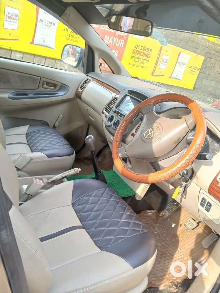 Toyota Innova 2.5 G (diesel) 7 Seater, 2006, Diesel