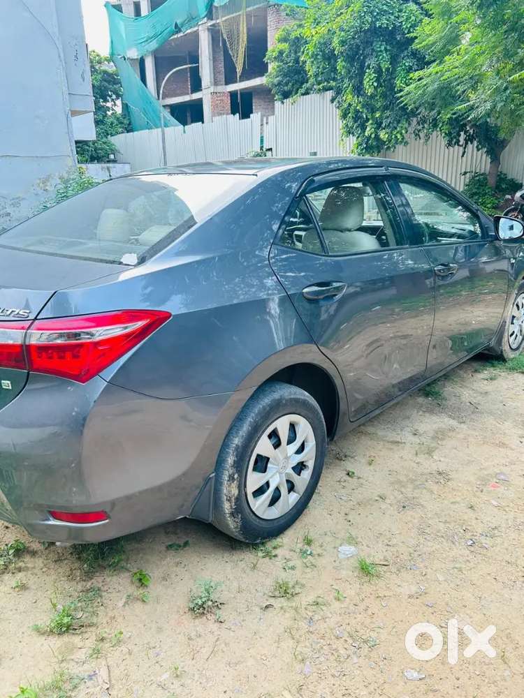 Toyota Corolla Altis 2017 1.8 J Petrol 44000 Kms