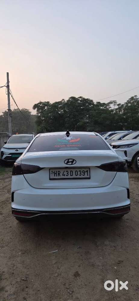 Hyundai Verna 1.5 Sx Petrol Mt, 2021, Petrol