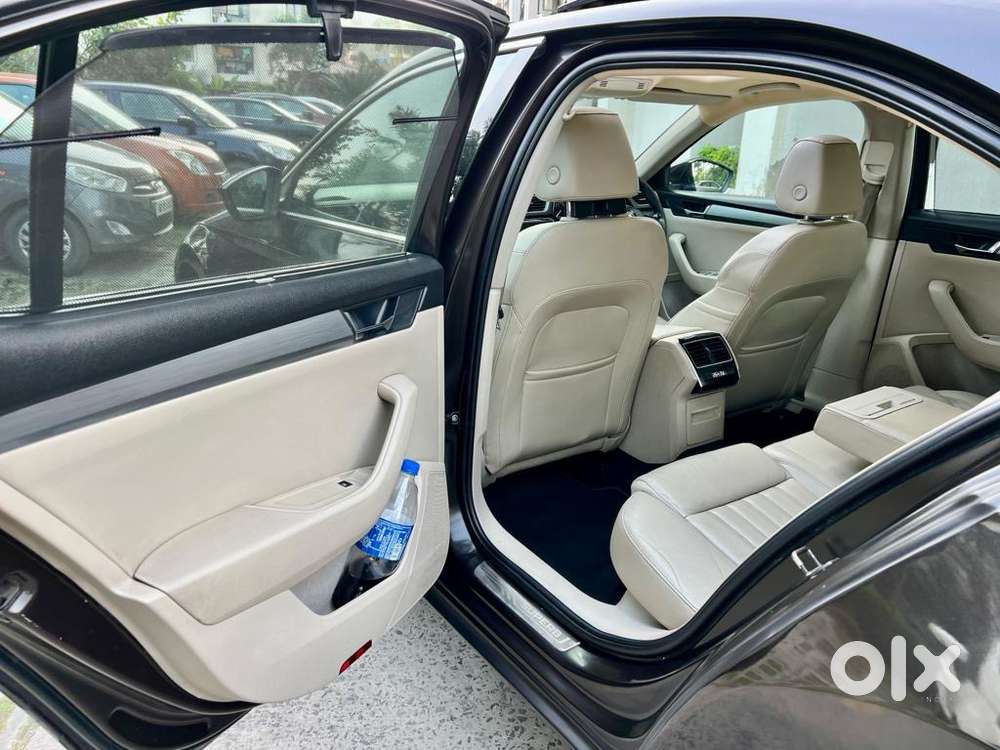 Skoda Superb Petrol Automatic 2016-2019 Pristine Condition