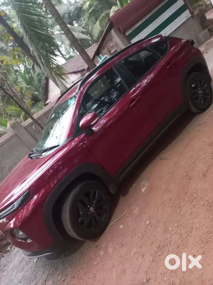 Toyota Urban Cruiser 2024 Petrol 5000 Km Driven