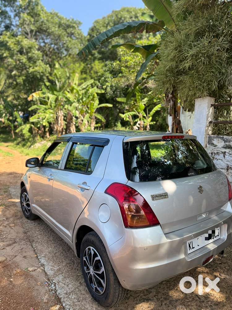 Maruti Suzuki Swift 2009 Diesel 117000 Km Driven