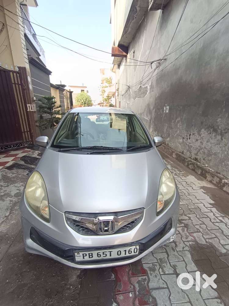 Honda Brio 2012