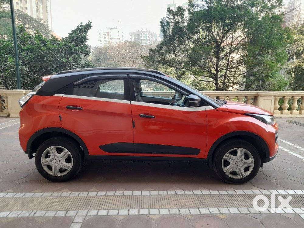 Tata Nexon, 2022, Petrol