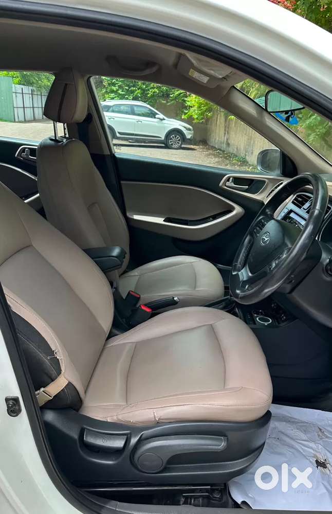 Hyundai Elite I20 1.2 Asta (o) Cvt, 2019, Petrol