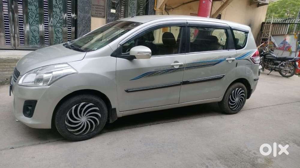 Maruti Suzuki Ertiga 1.5 Vxi, 2013, Cng & Hybrids