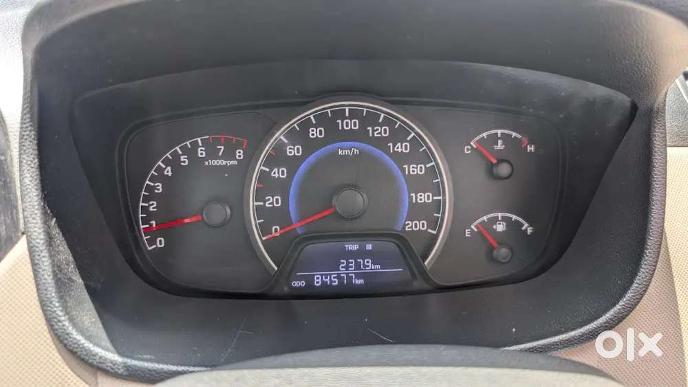 Hyundai Grand I10 Sportz 2016 Petrol