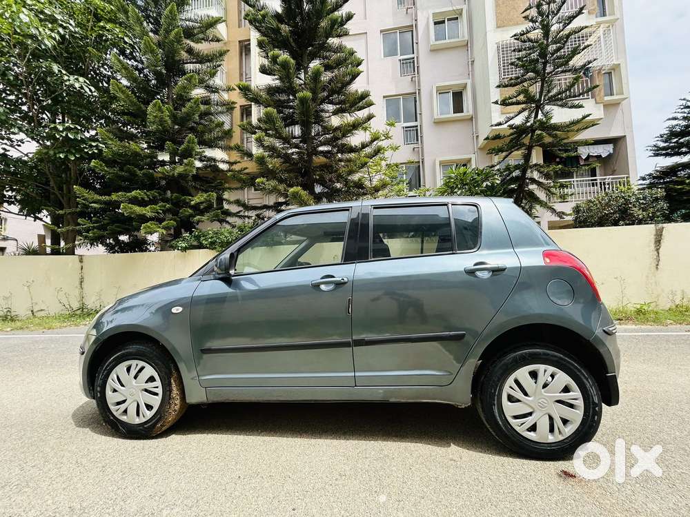 Maruti Suzuki Swift 1.3 Vxi, 2008, Petrol