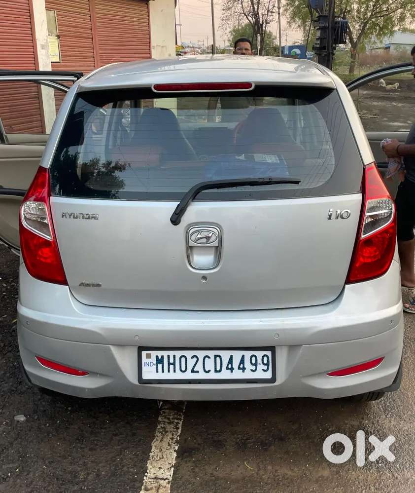 Hyundai I10 Sunroof 2011 Petrol+cng Well Maintained