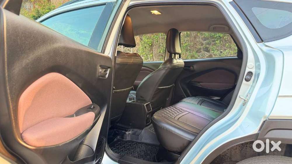 Maruti Suzuki Fronx Delta Plus 1.2 Ags, 2023, Petrol