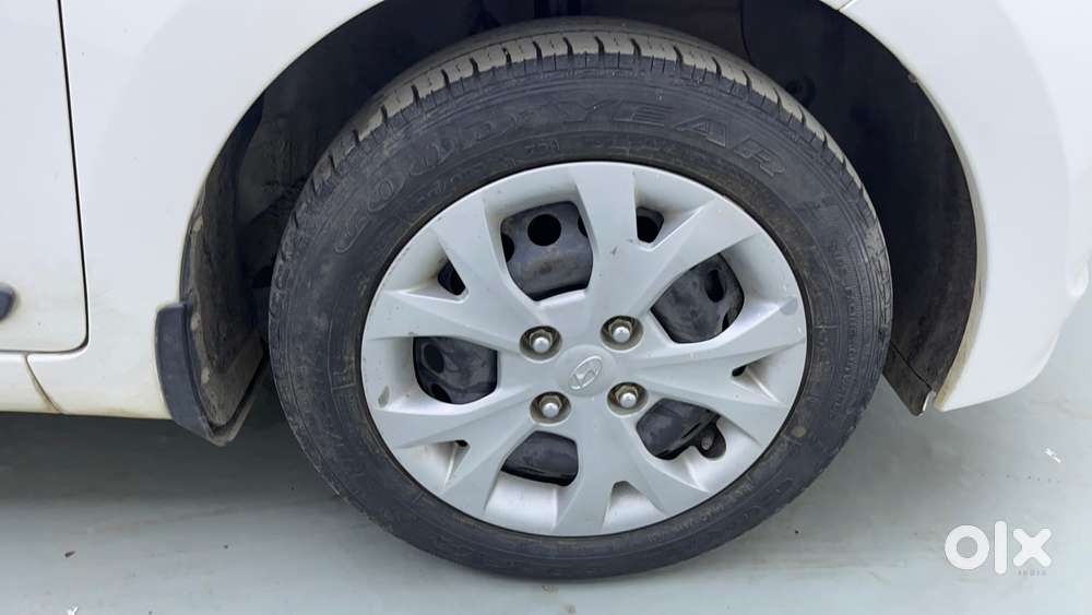 Hyundai Grand I10 1.2 Kappa Sportz, 2015, Petrol