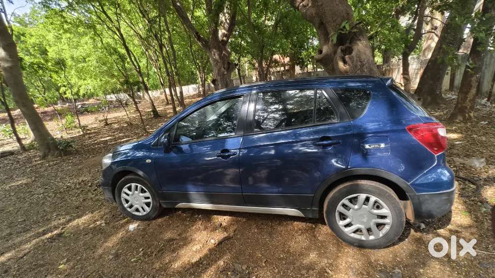 Best Condition Cross Car. 25 Milage