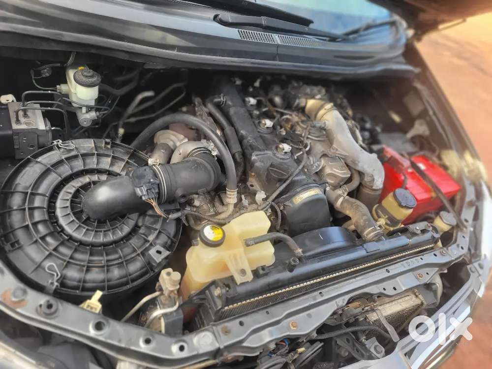 Toyota Innova 2.5 Vx 2012