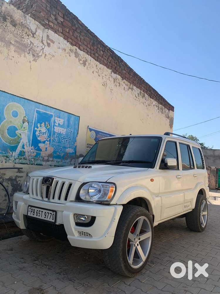 Mahindra Diesel Car 2013