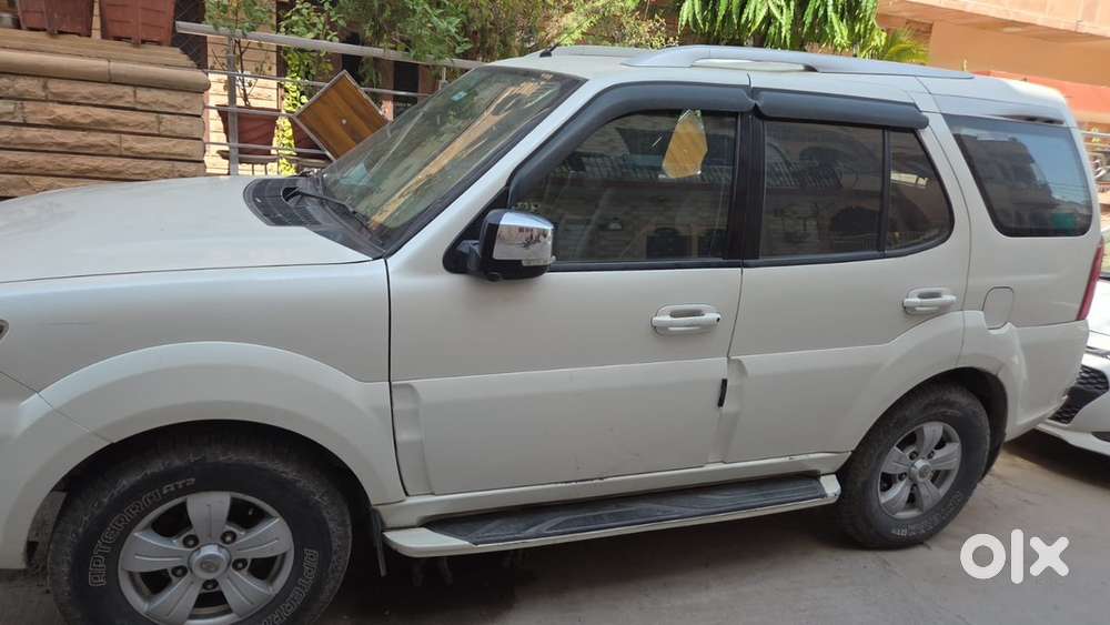 Tata Safari Storme 2015 Diesel Well Maintained