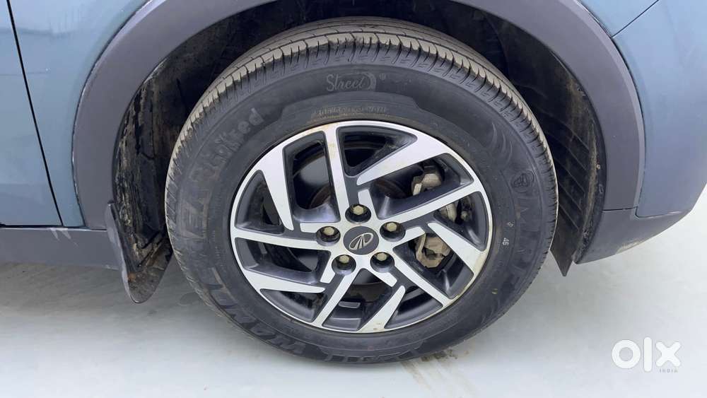 Mahindra Xuv300 W8 Option, 2022, Petrol