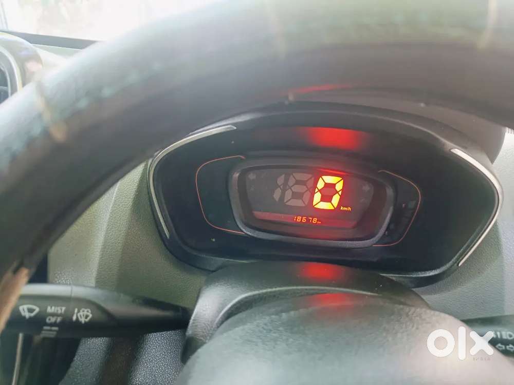 Urgent Sale – Renault Kwid Rxt 2017 (last Model)