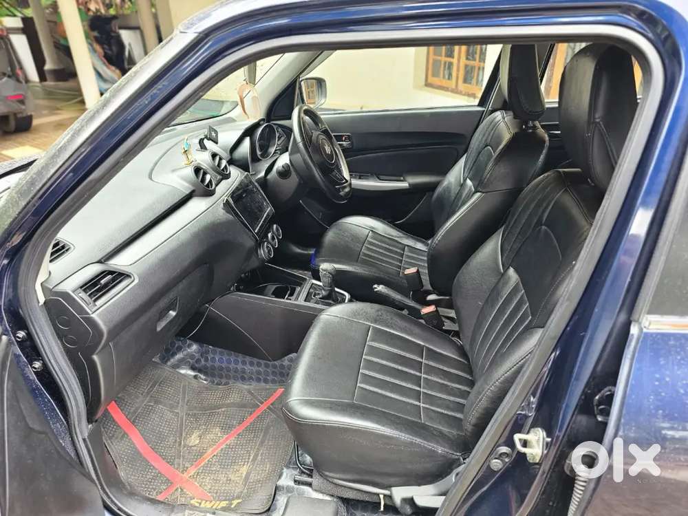 Maruti Suzuki Swift Zxi Amt Plus Blue Colour