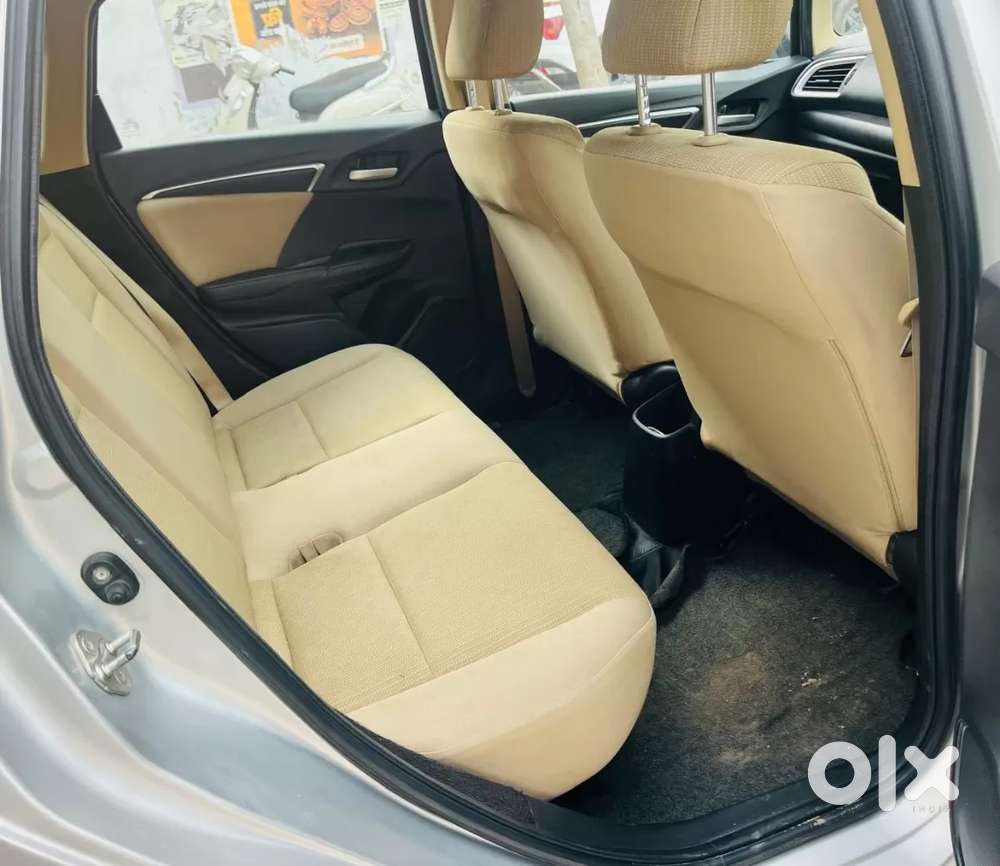 Honda Jazz V Cvt, 2017, Petrol