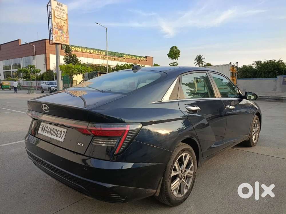 Hyundai Verna 1.5 Sx Petrol Mt, 2023, Petrol