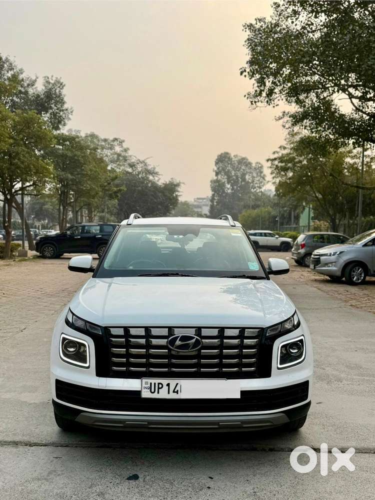 Hyundai Venue Sx (o) Mt 1.5 Diesel, 2024, Diesel