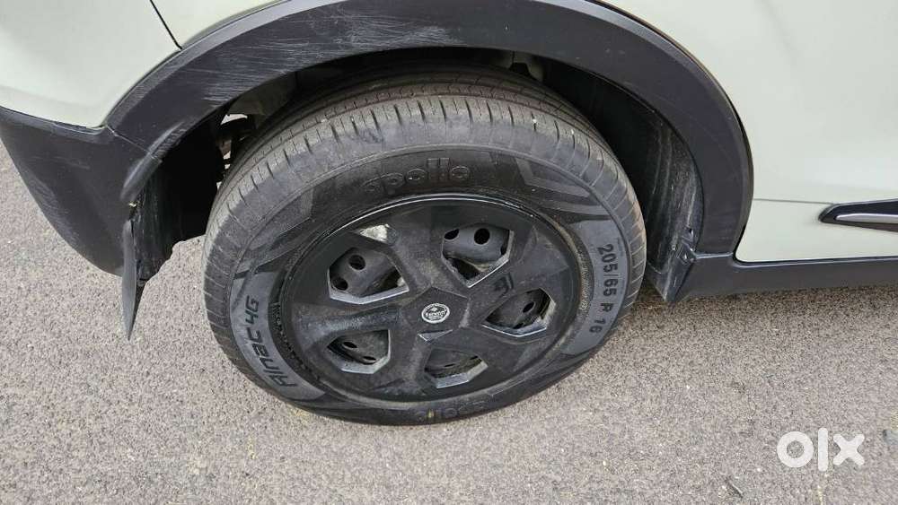 Mahindra Xuv300 W6 Diesel, 2023, Diesel