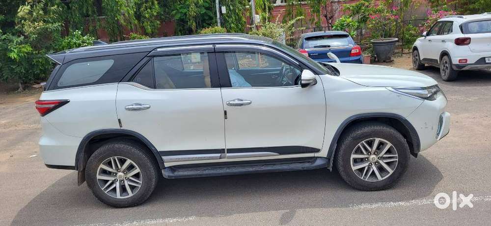 Toyota Fortuner 4x4 At, 2017, Diesel