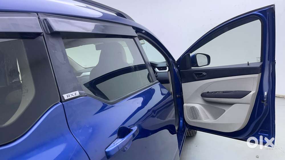 Renault Triber Rxz, 2021, Petrol