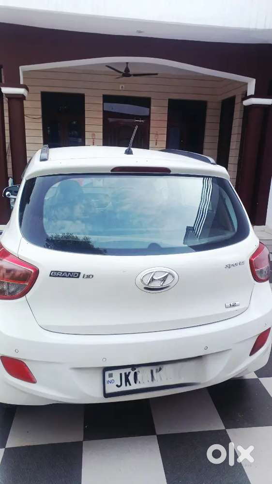 Hyundai Grand I10 Sportz 2014