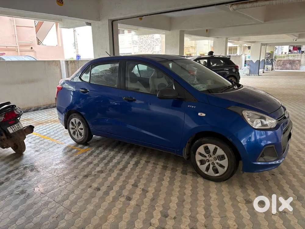 Hyundai Xcent Vtvt 2015 Blue