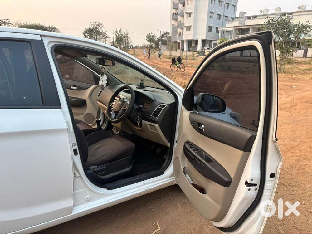 Hyundai I20 2014 Petrol Well Maintained